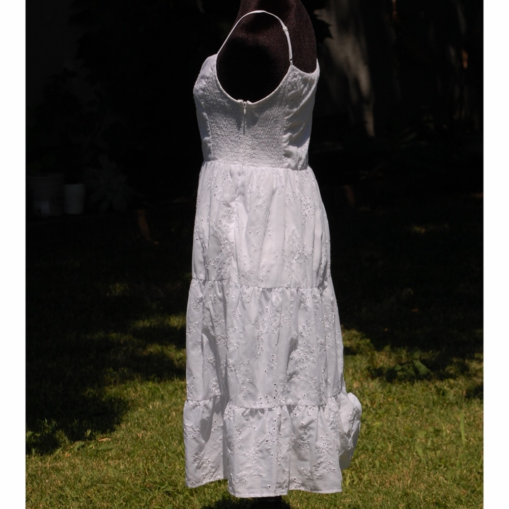 Riley & Rae Dress - Picture 3 of 5